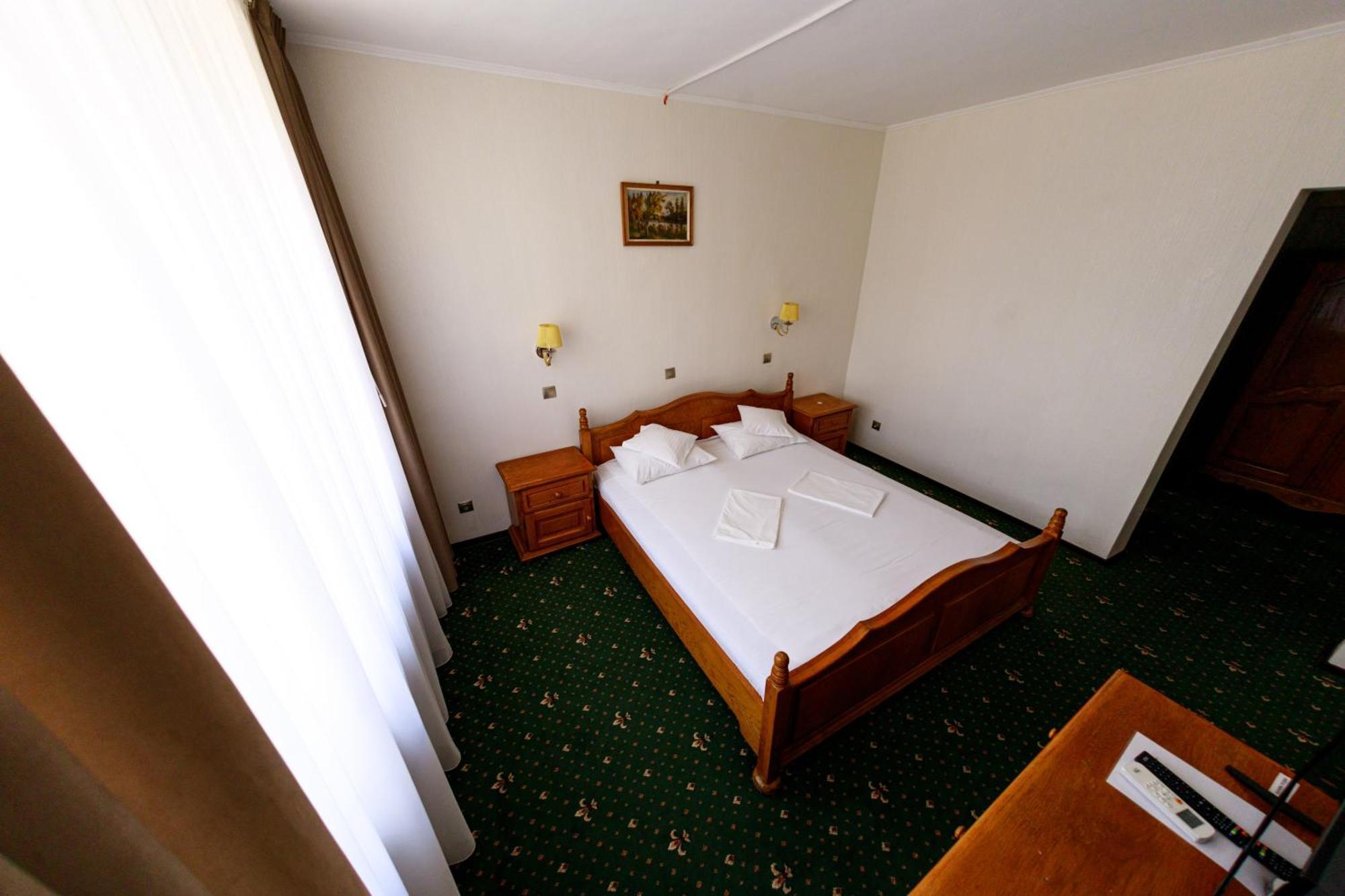 Hotel Aurora Máréfalva Kültér fotó