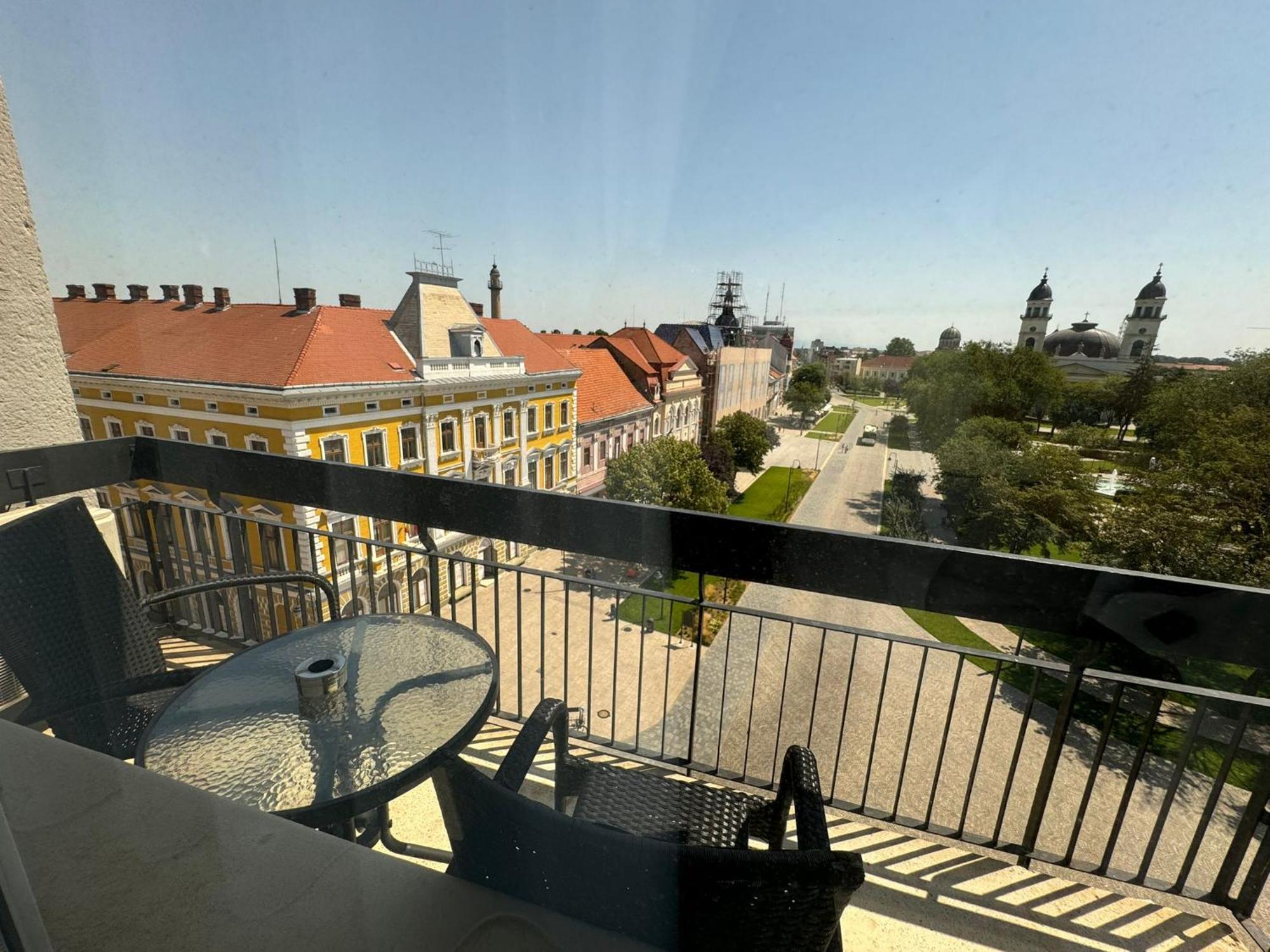 Hotel Aurora Máréfalva Kültér fotó