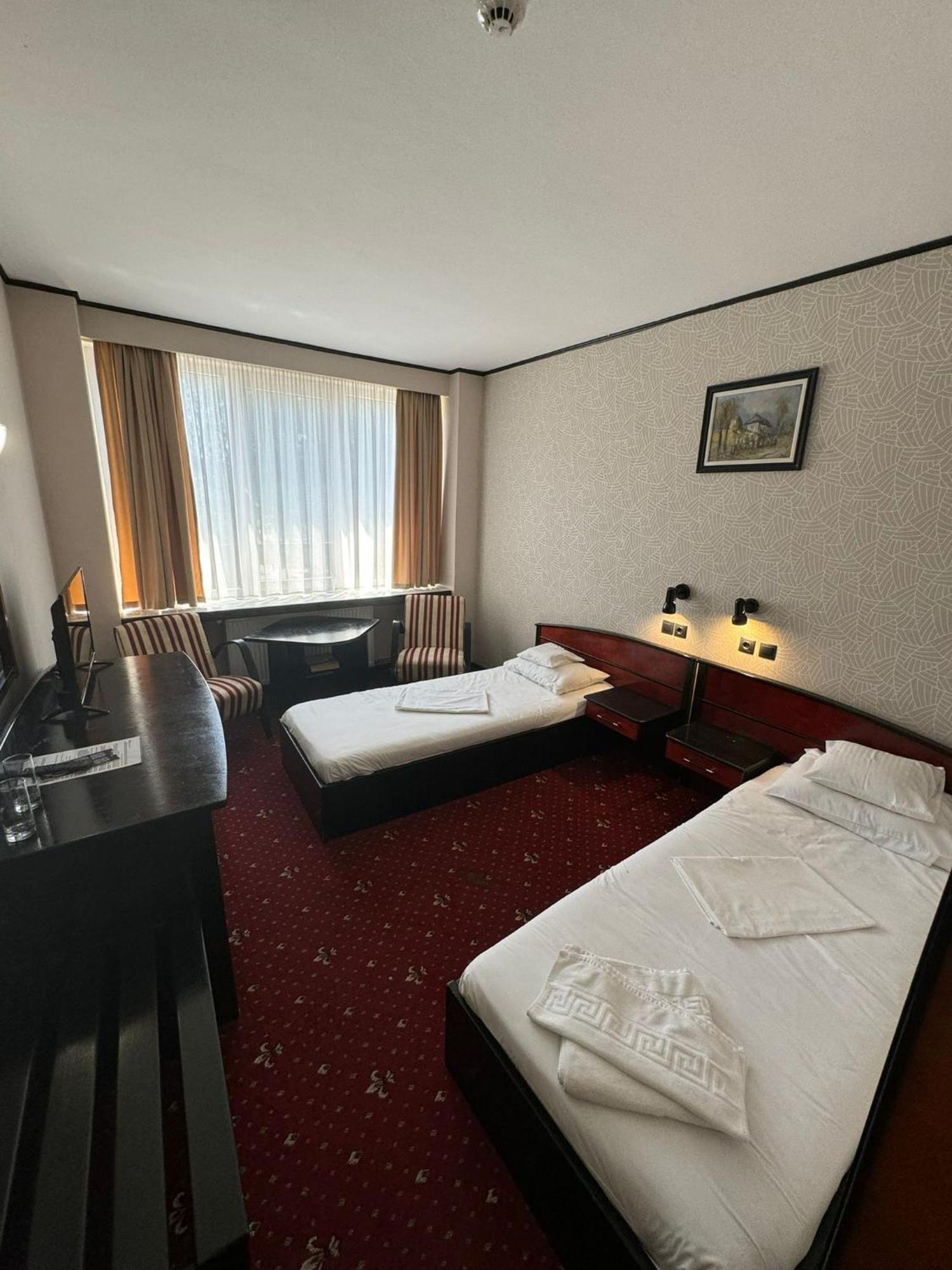 Hotel Aurora Máréfalva Kültér fotó