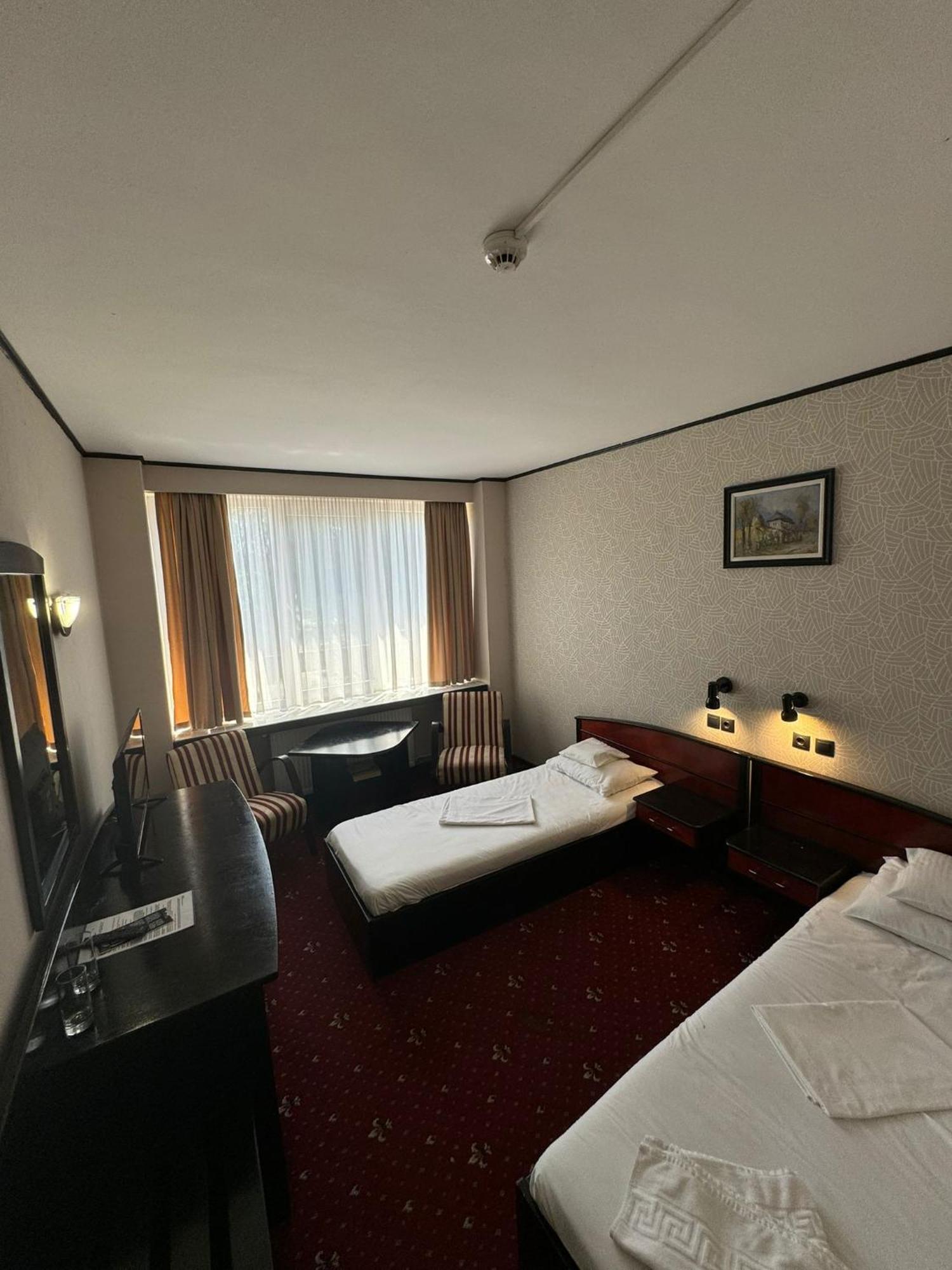 Hotel Aurora Máréfalva Kültér fotó