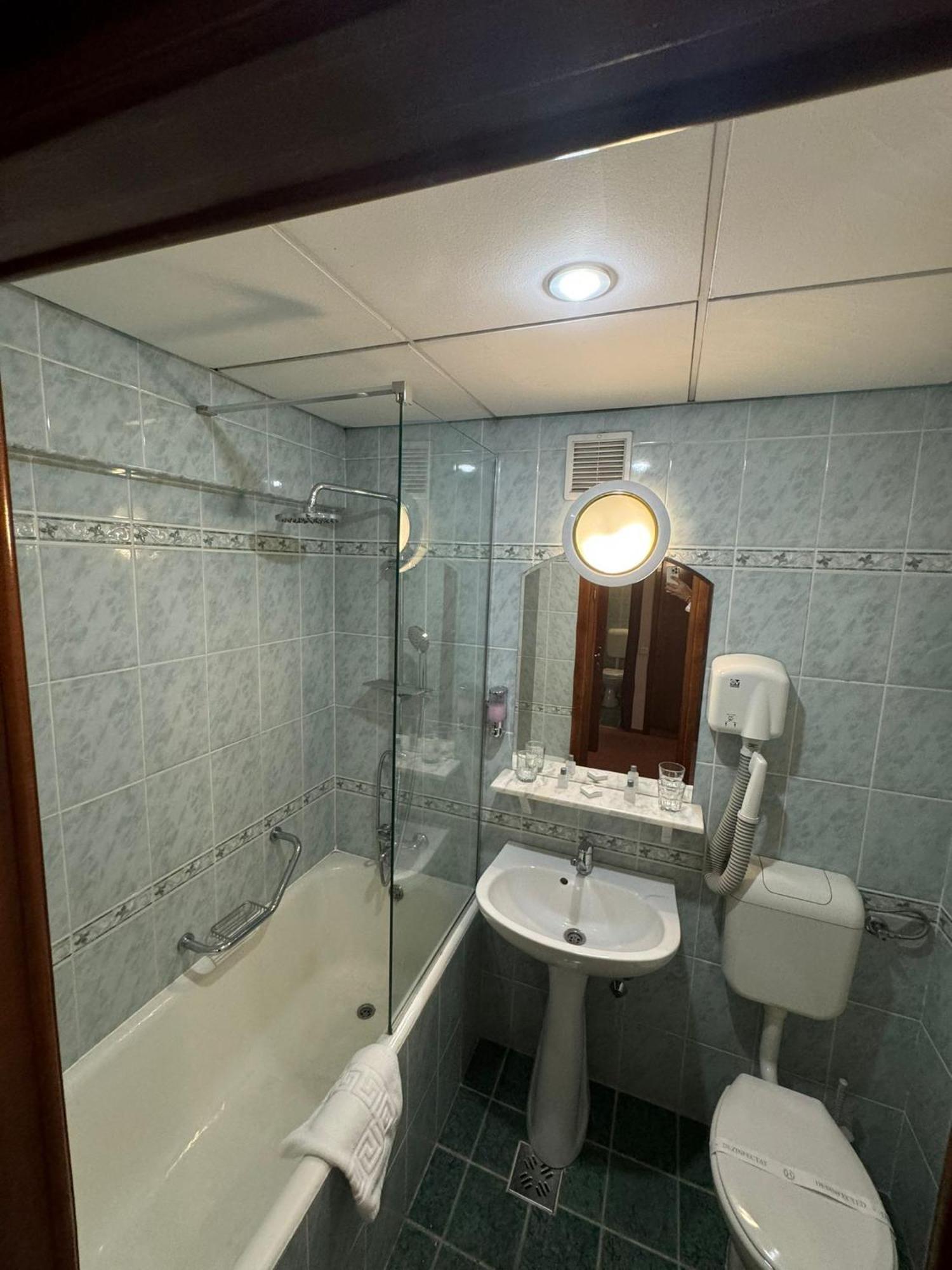 Hotel Aurora Máréfalva Szoba fotó